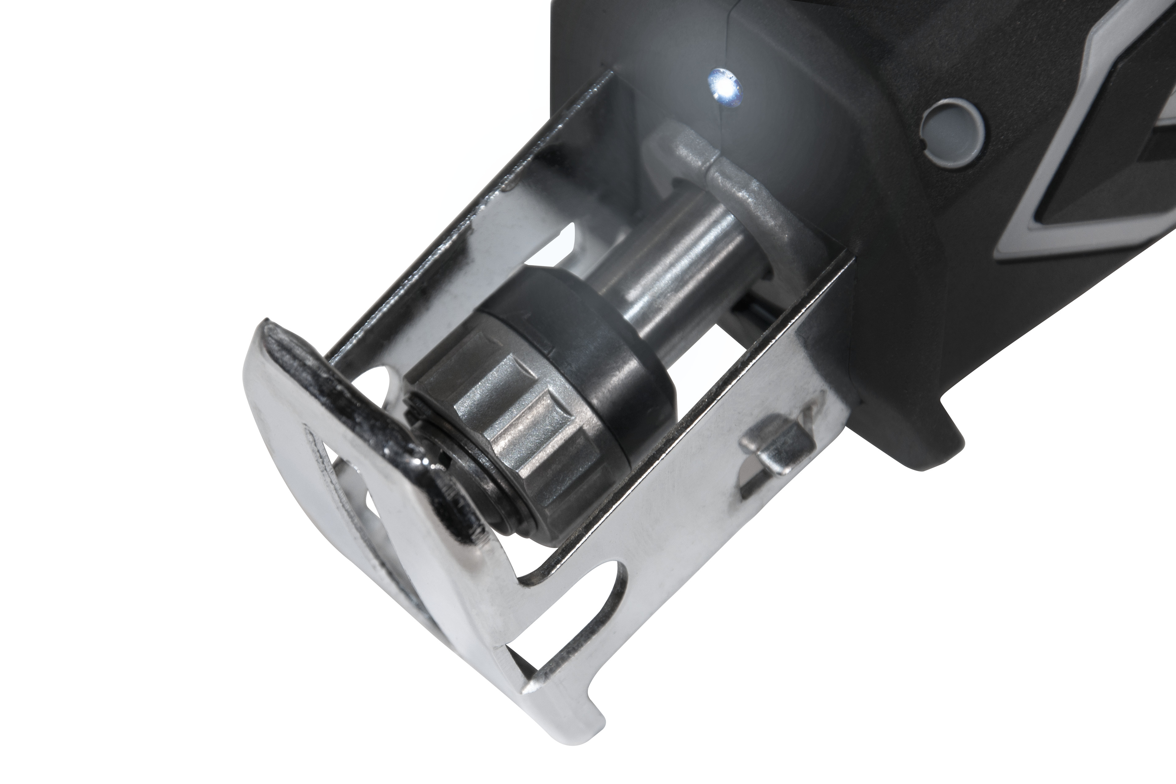 Аккумуляторная ножовочная пила ИНТЕРСКОЛ НПА-100/12Э, 12 В, 3000 ход/мин, 15 мм, с 2 АКБ 2 Ач и ЗУ, в кейсе (805.2.2.70)