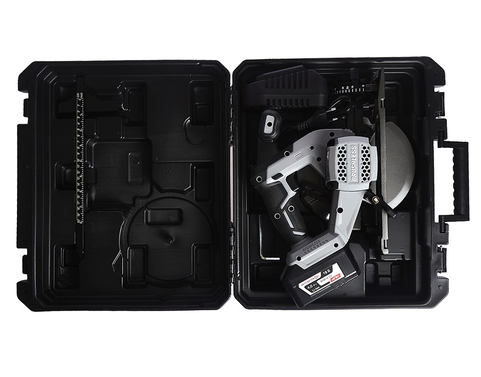 Аккумуляторная дисковая пила ИНТЕРСКОЛ ДПА-165/18В, 18 В, 165 мм, 5000 об/мин, с АКБ 4 Ач и ЗУ (577.4.1.70)