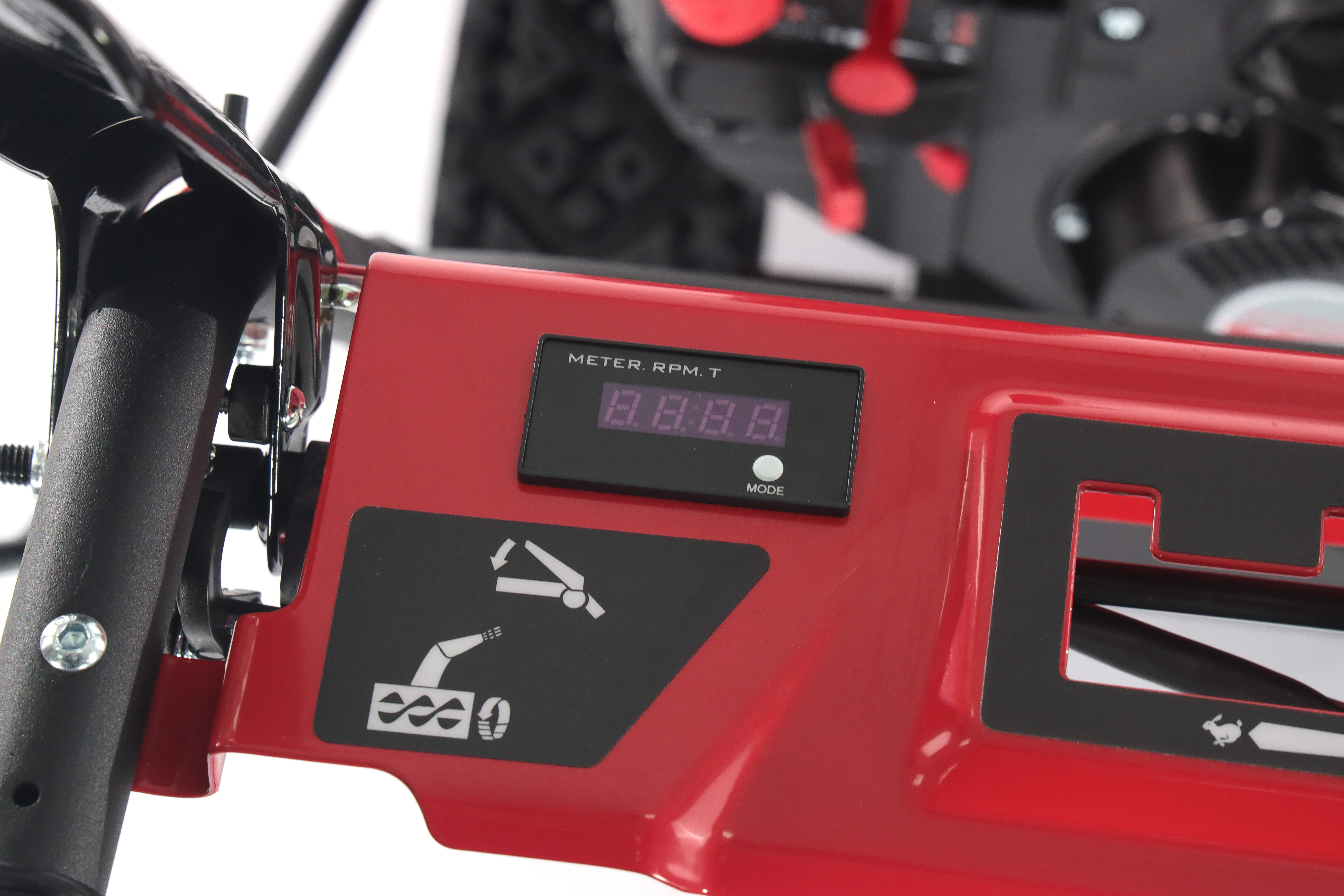 Бензиновый снегоуборщик ИНТЕРСКОЛ СМБ-56/7Ф, 7 л.с., 212 см³, 56 см (780.0.1.70)