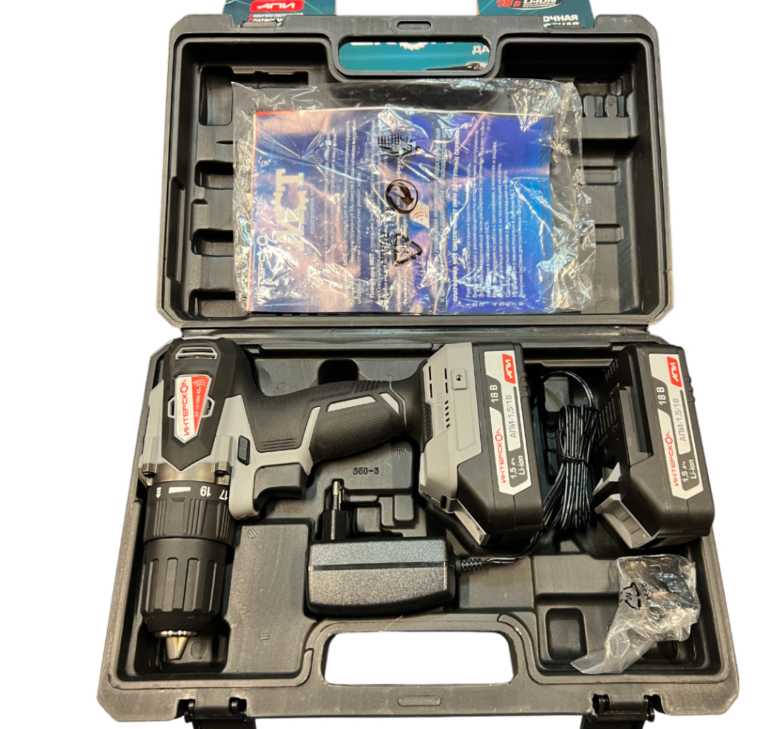 Аккумуляторная дрель-шуруповерт ИНТЕРСКОЛ ДА-13/18ВК 45, 18 В, 1700 об/мин, с 2 АКБ 1.5 Ач и ЗУ, в кейсе (УЦЕНЕННЫЙ ТОВАР) (575.1.2.70/U)