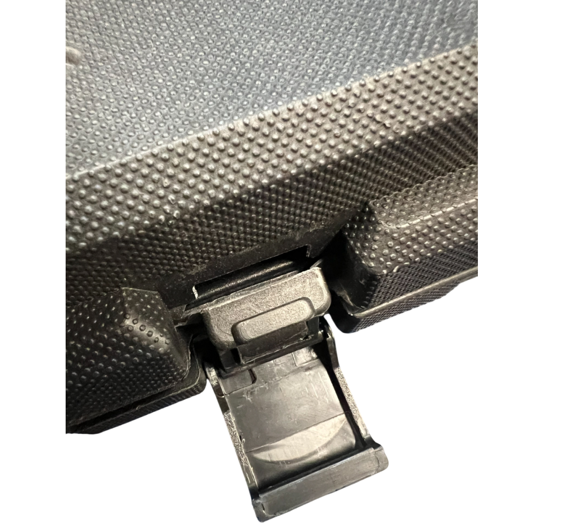 Аккумуляторная дрель-шуруповерт ИНТЕРСКОЛ ДА-13/18ВК 45, 18 В, 1700 об/мин, с 2 АКБ 1.5 Ач и ЗУ, в кейсе (УЦЕНЕННЫЙ ТОВАР) (575.1.2.70/U)