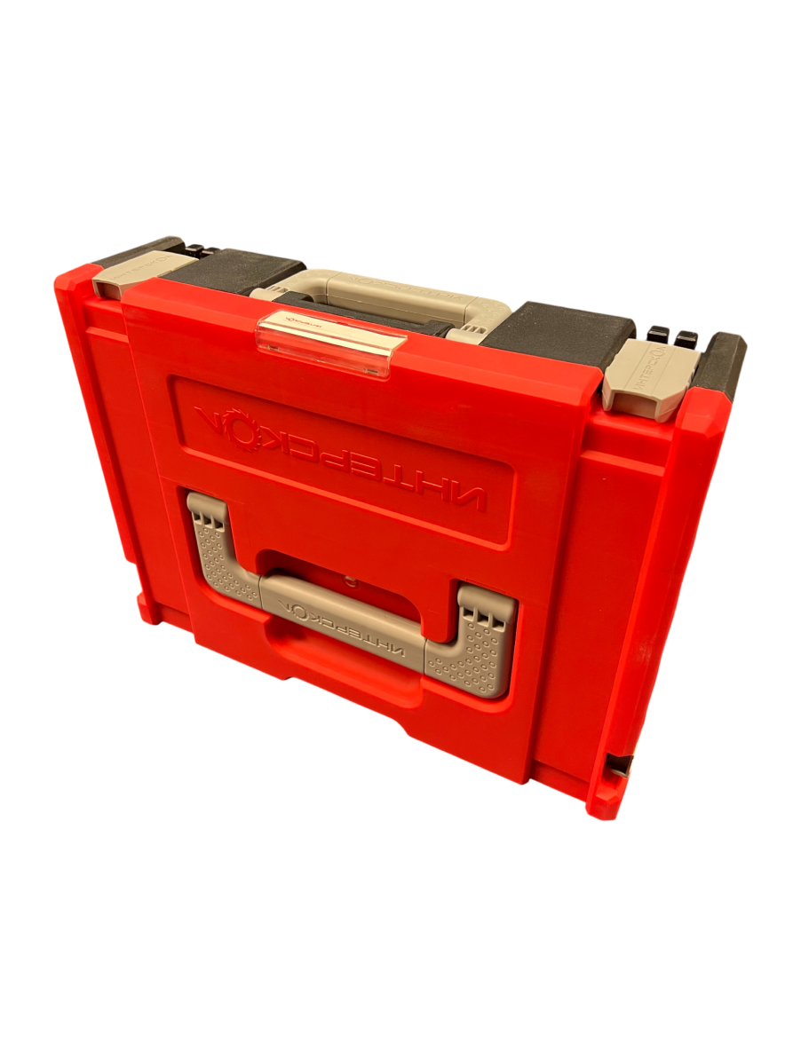 Аккумуляторная дрель-шуруповерт ИНТЕРСКОЛ МиниМАКС ДА-10/12В 38, 12 В, 1550 об/мин, с 2 АКБ 2.5 Ач и ЗУ, в кейсе (УЦЕНЕННЫЙ ТОВАР) (757.2.2.46/U)