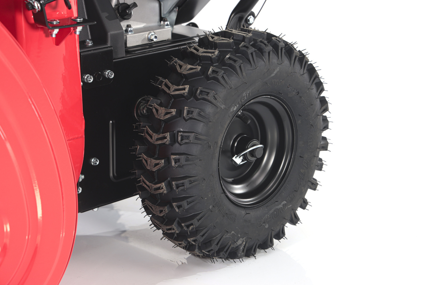 Бензиновый снегоуборщик ИНТЕРСКОЛ СМБ-56/7Ф, 7 л.с., 212 см³, 56 см (780.0.0.70)