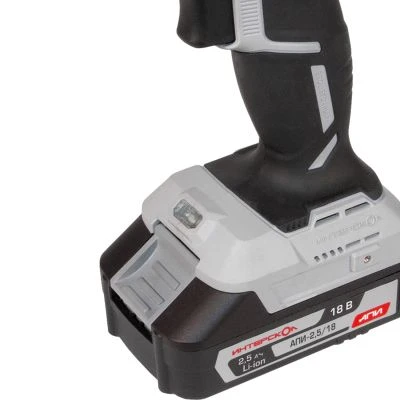 Дрель-шуруповерт ИНТЕРСКОЛ ДАУ-13/18В 55, 18 В, 1850 об/мин, 27750 уд/мин, с 2 АКБ 2.5 Ач и ЗУ, в кейсе (953.2.2.70)