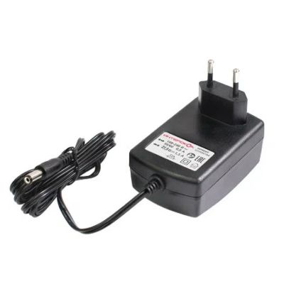 Зарядное устройство ИНТЕРСКОЛ ЗУ-1,5/14,4, с индикацией заряда, 14.4 В, 1.5 А (2401.115)