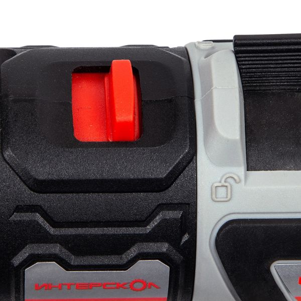 Дрель-шуруповерт ИНТЕРСКОЛ ДА-10/18В 44 МультиМАКС 18, 18 В, 1450 об/мин, c 2 АКБ 2 Ач и ЗУ, + Набор бит в подарок (755.2.1.48)