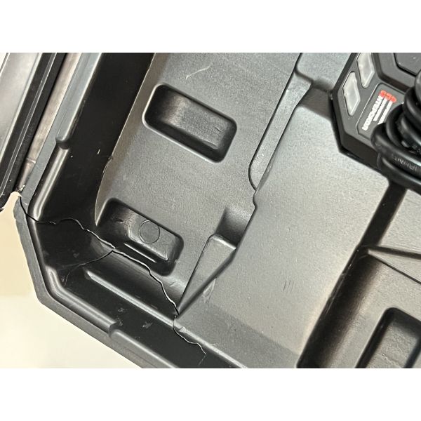 Аккумуляторный гайковерт ИНТЕРСКОЛ ГАУ-400/36ВЭ, 36 В, 400 Нм, 3200 уд/мин, c 2 АКБ 2 Ач и ЗУ в кейсе (УЦЕНЕННЫЙ ТОВАР) (859.2.2.70/U)