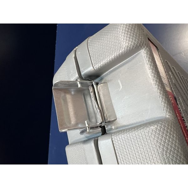 Аккумуляторный перфоратор ИНТЕРСКОЛ ПА-18/18Л2, 18 В, 1.3 Дж, 6900 уд/мин, без АКБ и ЗУ, в кейсе (УЕНЕННЫЙ ТОВАР) (329.0.0.74/U)