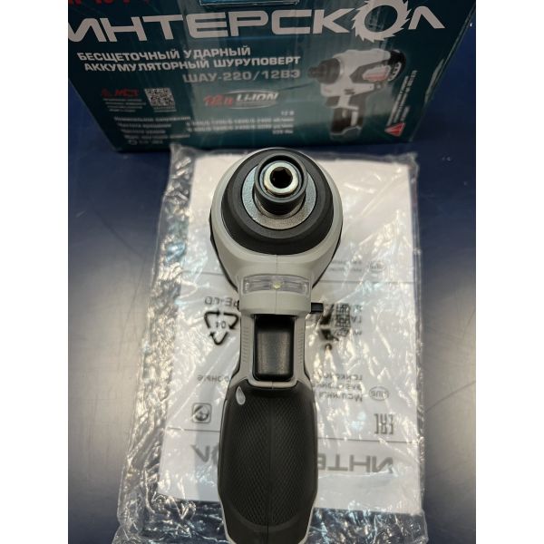 Аккумуляторный ударный шуруповерт ИНТЕРСКОЛ ШАУ-220/12ВЭ, 12 В, 220 Нм, 3200 уд/мин, без АКБ и ЗУ (УЦЕНЕННЫЙ ТОВАР) (803.1.0.70/U)