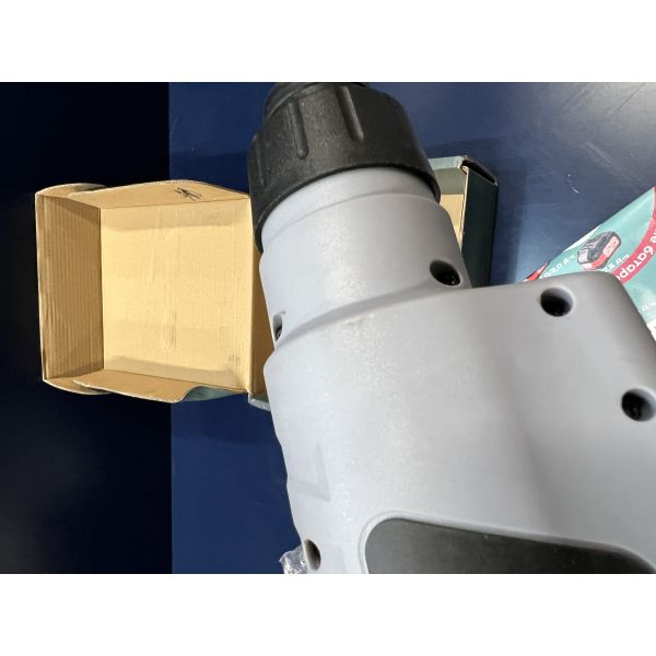 Аккумуляторный перфоратор ИНТЕРСКОЛ ПА-12/12В, 12 В, 1.2 Дж, 4250 уд/мин, без АКБ и ЗУ (УЦЕНЕННЫЙ ТОВАР) (648.0.0.70/U)