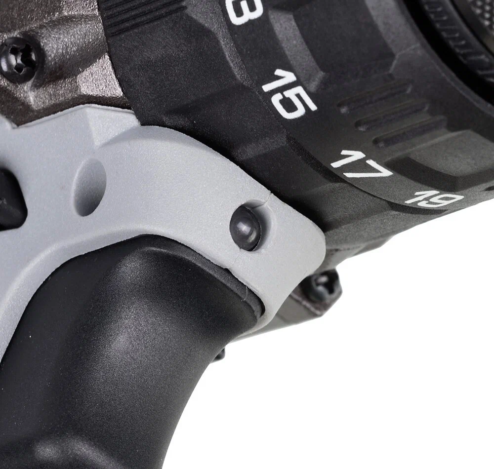 Дрель-шуруповерт ИНТЕРСКОЛ ДАУ-13/18В 60, 18 В, 2000 об/мин, 30000 уд/мин, с 2 АКБ 2 Ач и ЗУ, в кейсе (574.2.2.70)