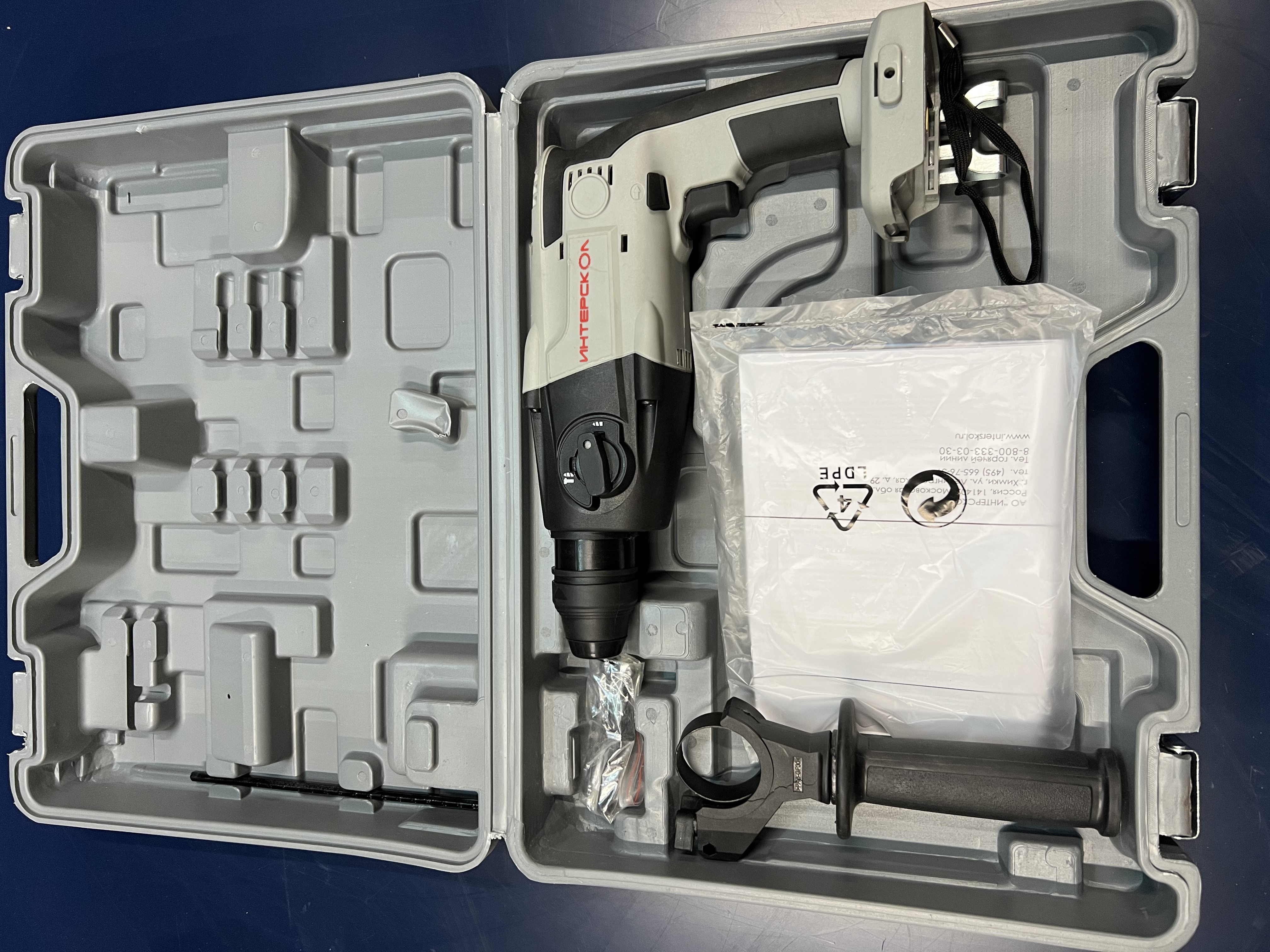 Аккумуляторный перфоратор ИНТЕРСКОЛ ПА-18/18Л2, 18 В, 1.3 Дж, 6900 уд/мин, без АКБ и ЗУ, в кейсе (УЕНЕННЫЙ ТОВАР) (329.0.0.74/U2)