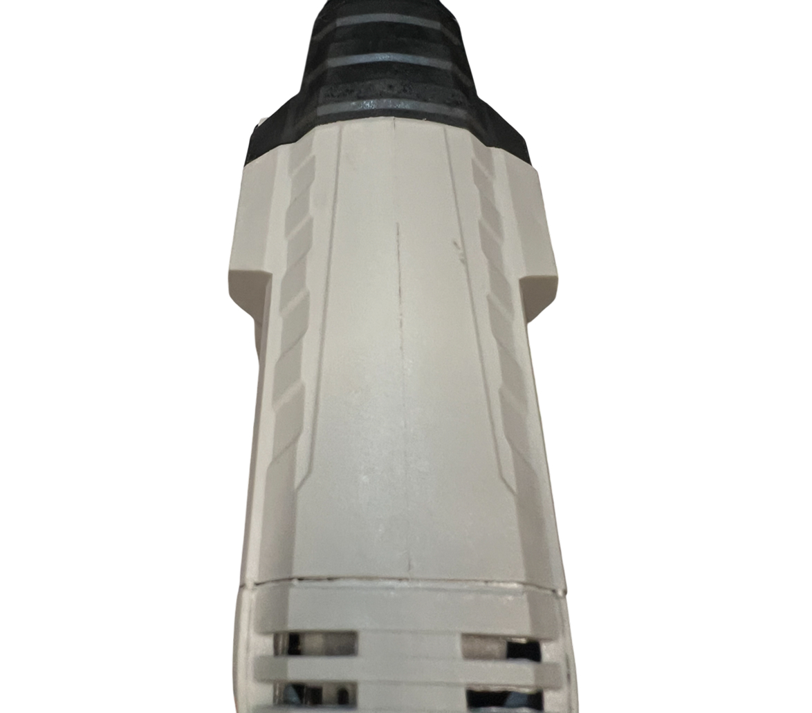 Перфоратор ИНТЕРСКОЛ П-23/650ЭР, 650 Вт, 2.2 Дж, 6300 уд/мин, в кейсе (УЦЕНЕННЫЙ ТОВАР) (593.1.0.70/U)